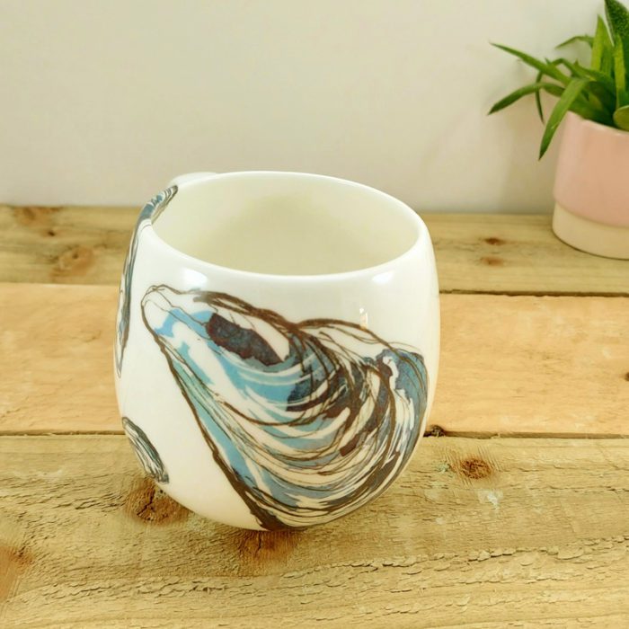 Mussels Hand Decorated Bone China Mug - Image 2